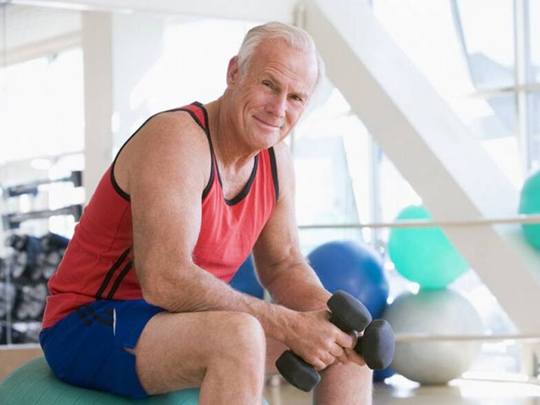60岁以后，身体活动对于增强效力是必要的